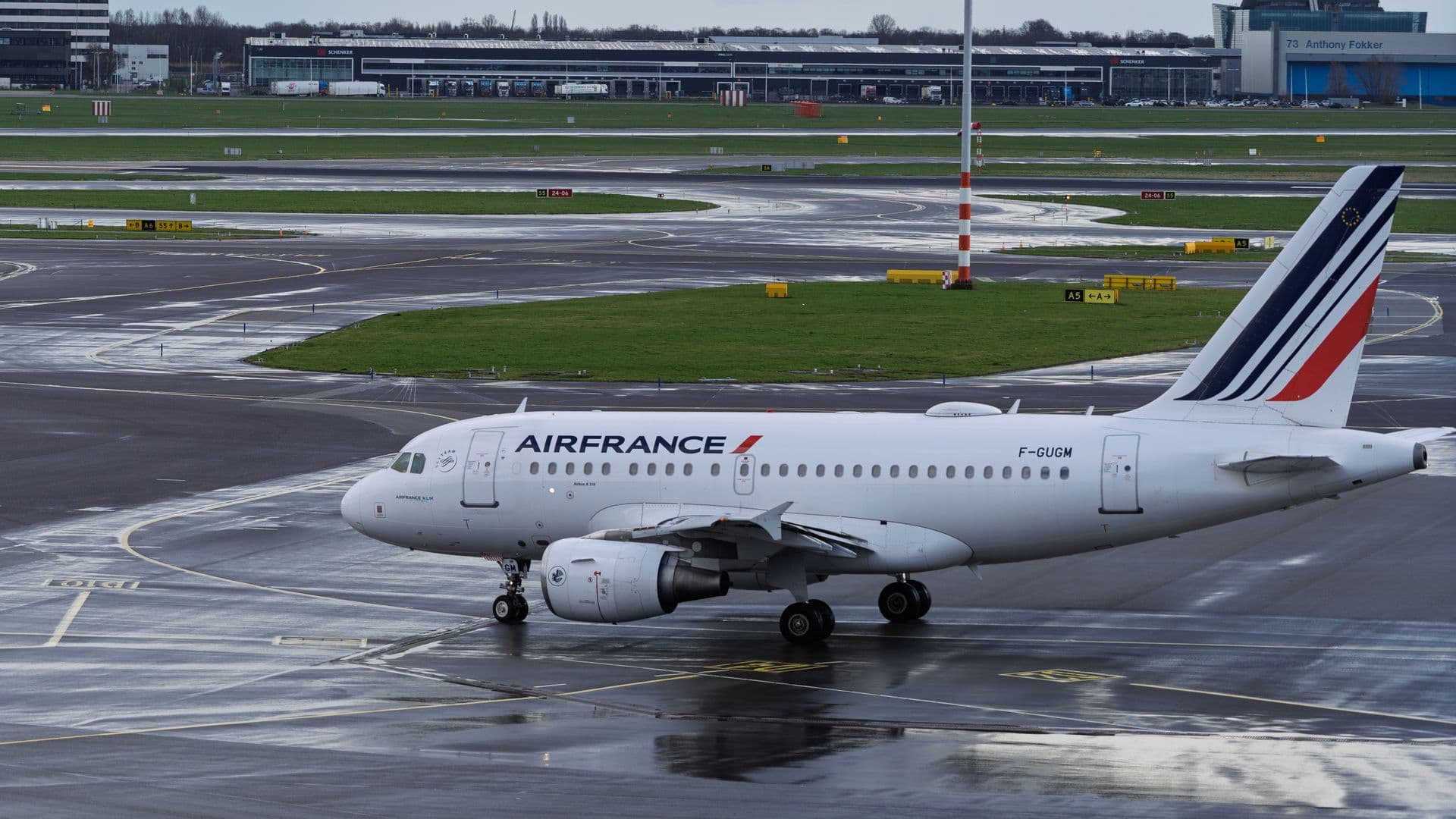 Avion Air France sur le tarmac de l’aéroport d’Amsterdam