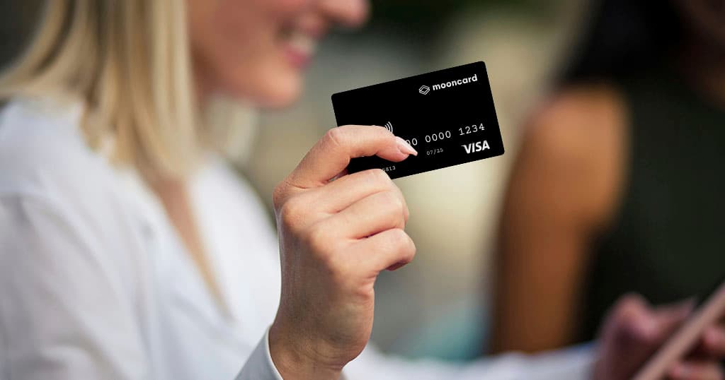 Mooncard : notre avis sur les cartes pro de la jeune fintech