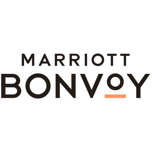Logo du programme de fidélité Marriott Bonvoy avec texte noir et accent orange sous la lettre Y.