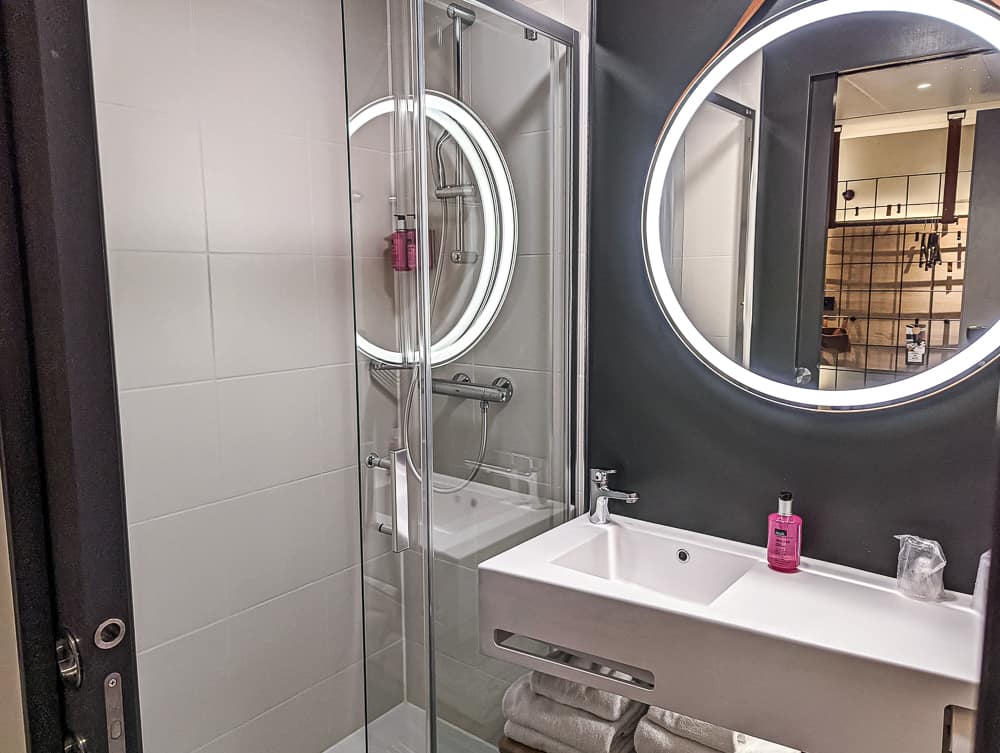 Chambre - Moxy Paris Val d’Europe