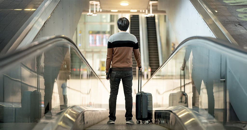 Personne partant en voyage