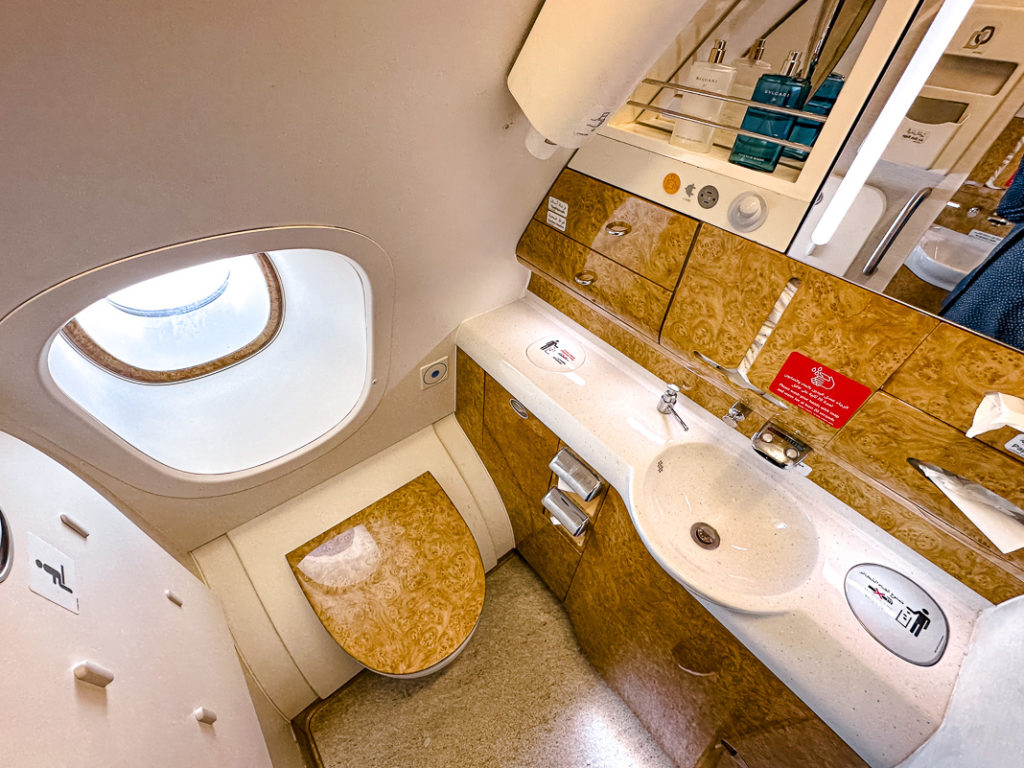 Toilette Emirates A380 Classe Affaires