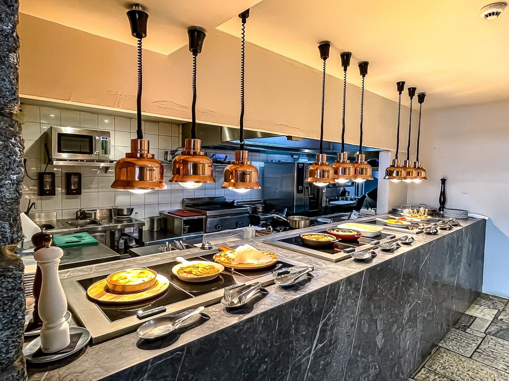 Petit-déjeuner - Mykonos Theoxenia, a member of Design Hotels