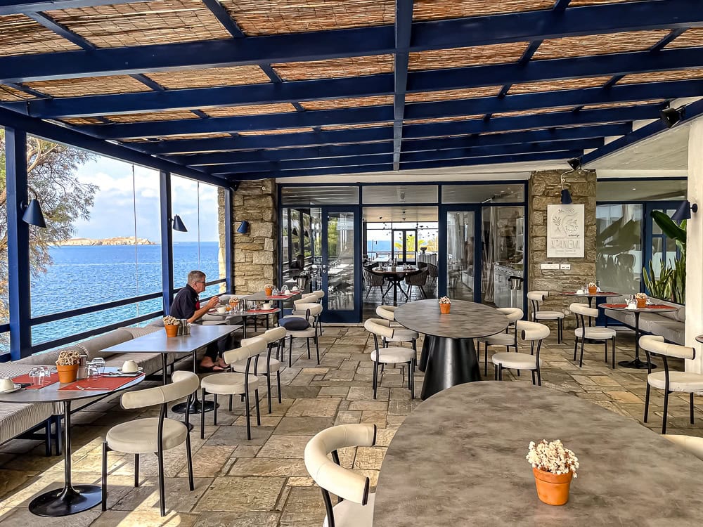 Petit-déjeuner - Mykonos Theoxenia, a member of Design Hotels