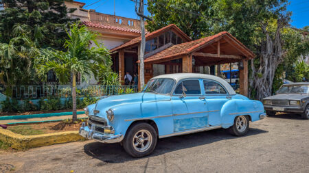 Voiture Cuba Bleu (Voiture Cubaine Bleu)
