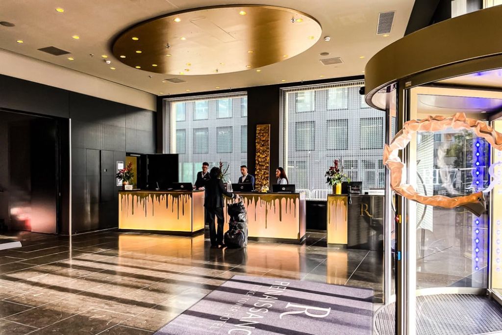 Renaissance Zurich Tower Hotel