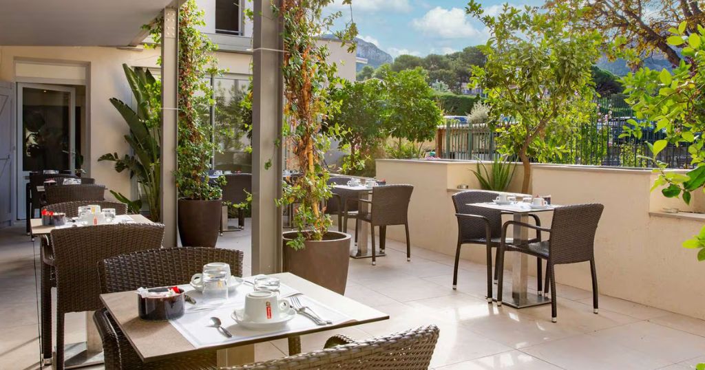 Best Western Cassis