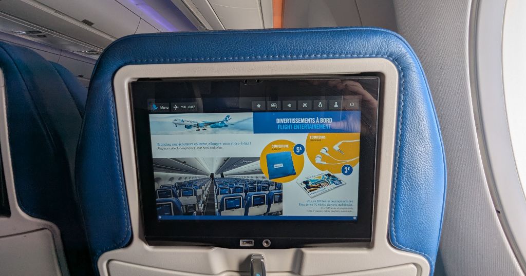 french-bee-paris-montreal-economy-3