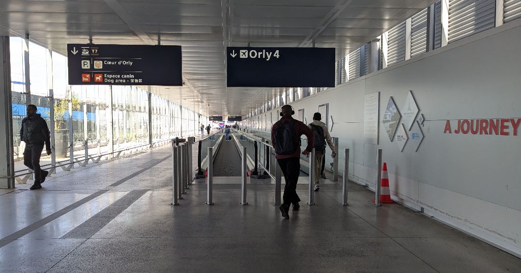 french-bee-paris-orly-4