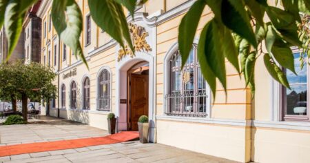 Avis sur le Gewandhaus Dresden à Dresde, en Allemagne