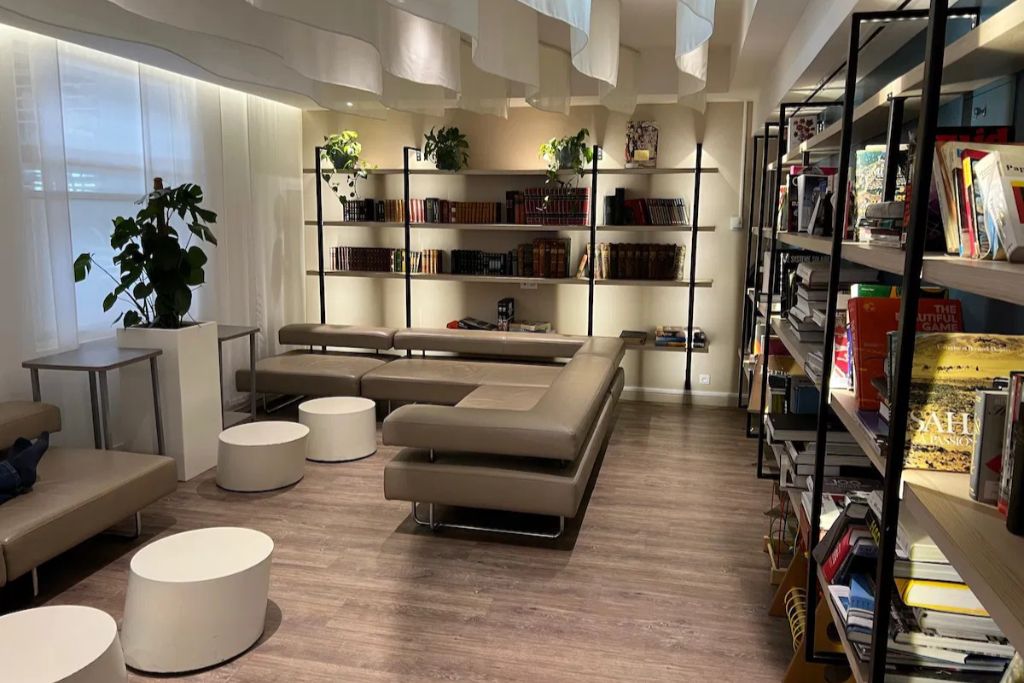 Salon Library - Aéroport de Nice