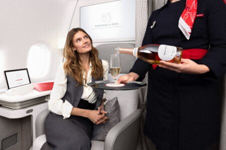 Air France propose French Bloom en Première : le vin sans alcool débarque
