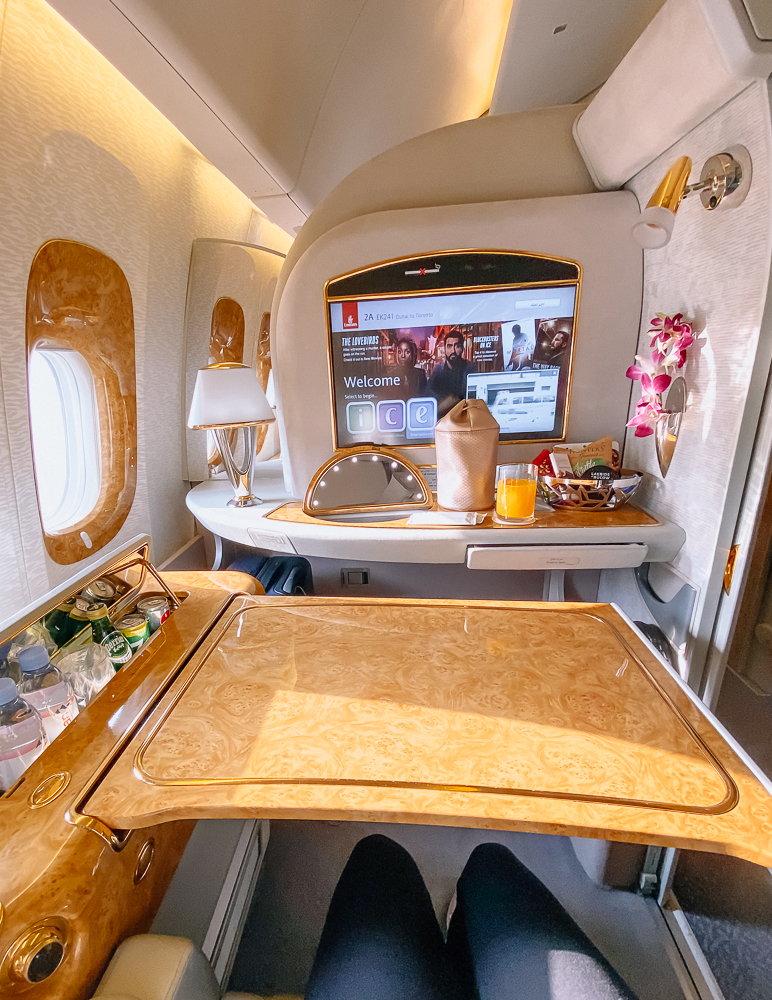 Première Classe Emirates à bord du Boeing 777 sur le vol Dubaï Toronto, photo 29