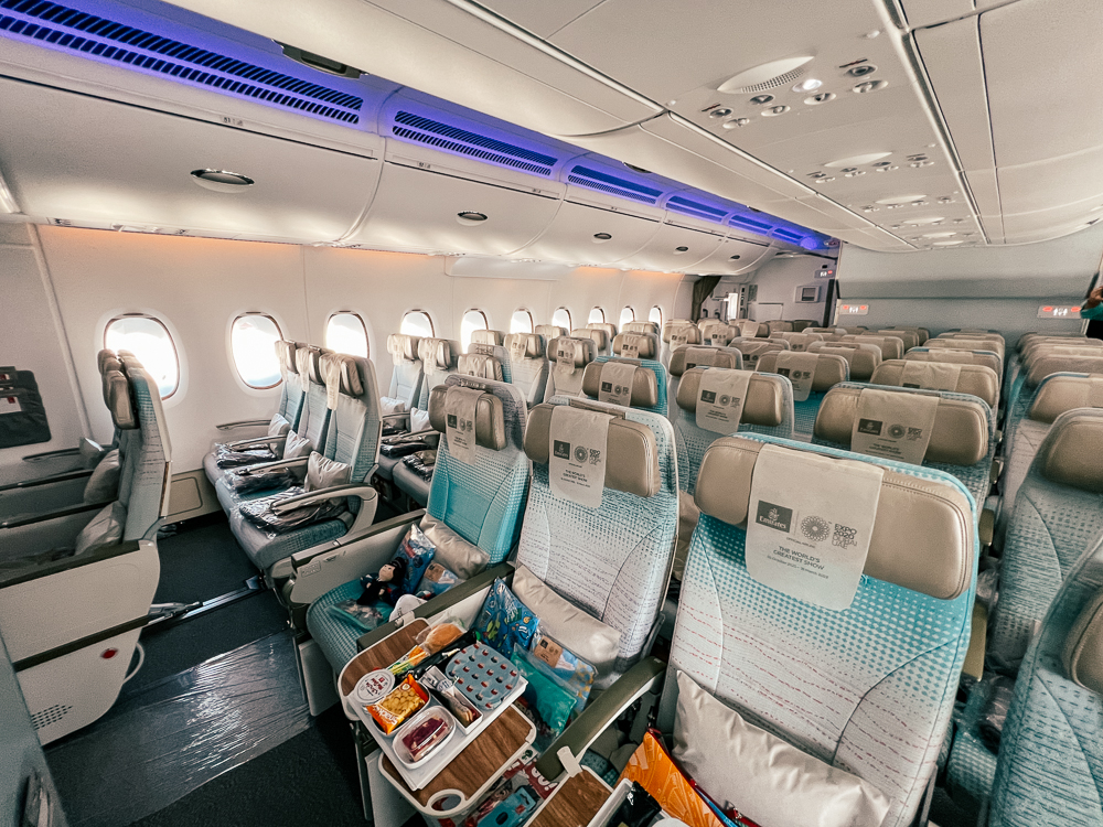 Emirates au salon aéronautique Dubai Airshow, reportage photo réalisé sur place par Milesopedia