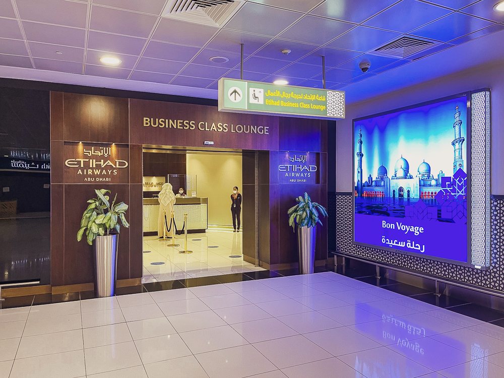 Etihad Business Class 03