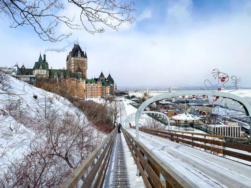 Vue extérieure du Fairmont Le Château Frontenac à Québec