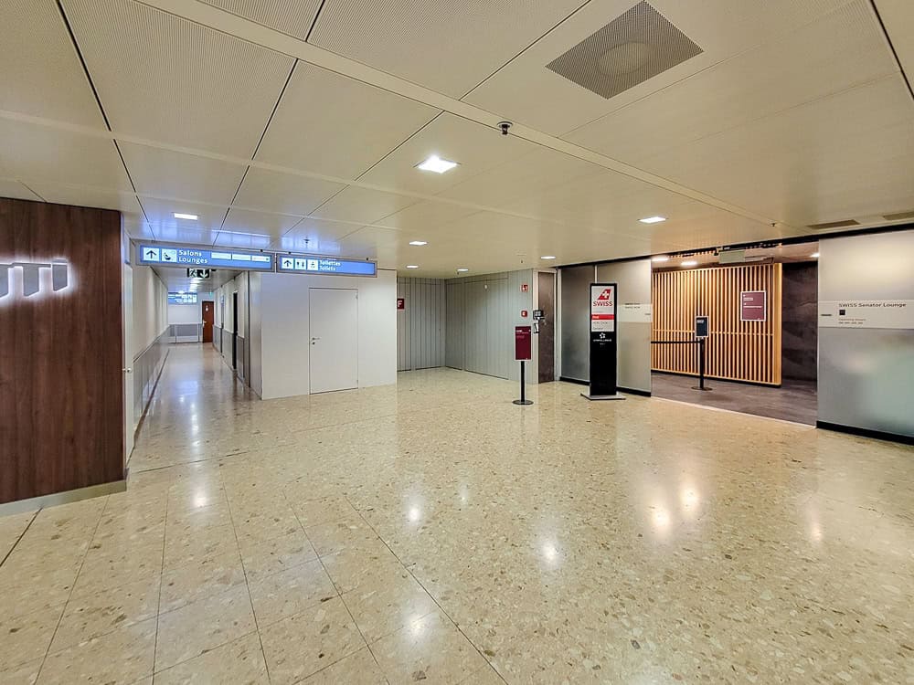 Salon SWISS Business Lounge à l'aéroport de Genève