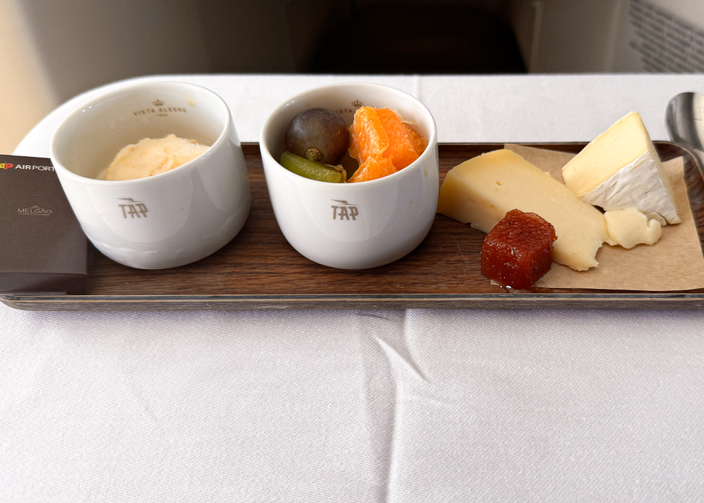 Sixième service du souper en classe Affaires TAP Air Portugal A321neo LR