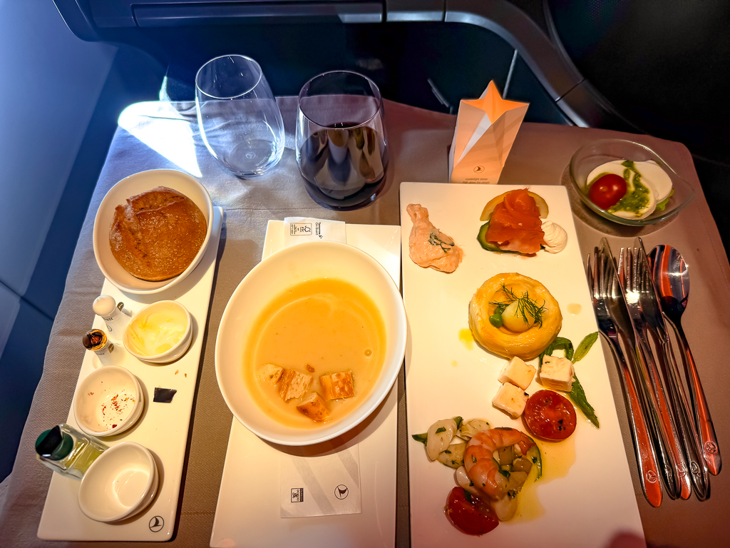 Service gastronomique Do&Co en classe affaires Turkish Airlines sur Airbus A350