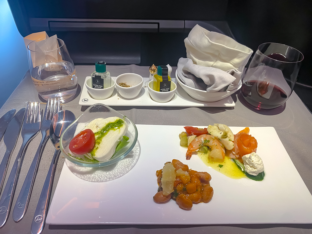 Plats du service gastronomique Do&Co en classe affaires Turkish Airlines A350