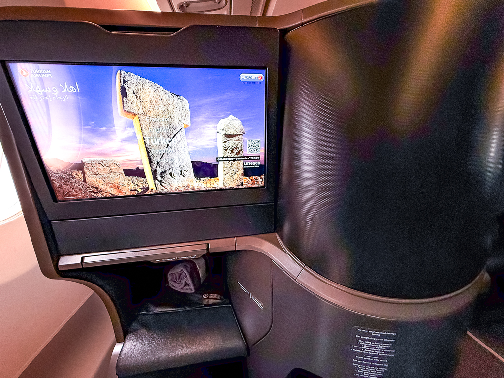 Écran de divertissement de la classe affaires Turkish Airlines à bord de l'Airbus A350